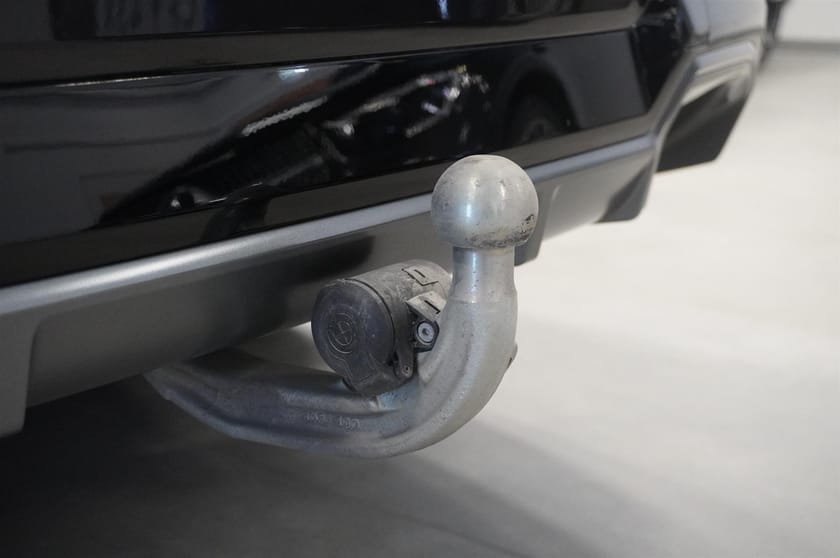 Bild 5 av BMW iX3 Charged M Sport Kamera Fartpilot Pro Rattv Rm