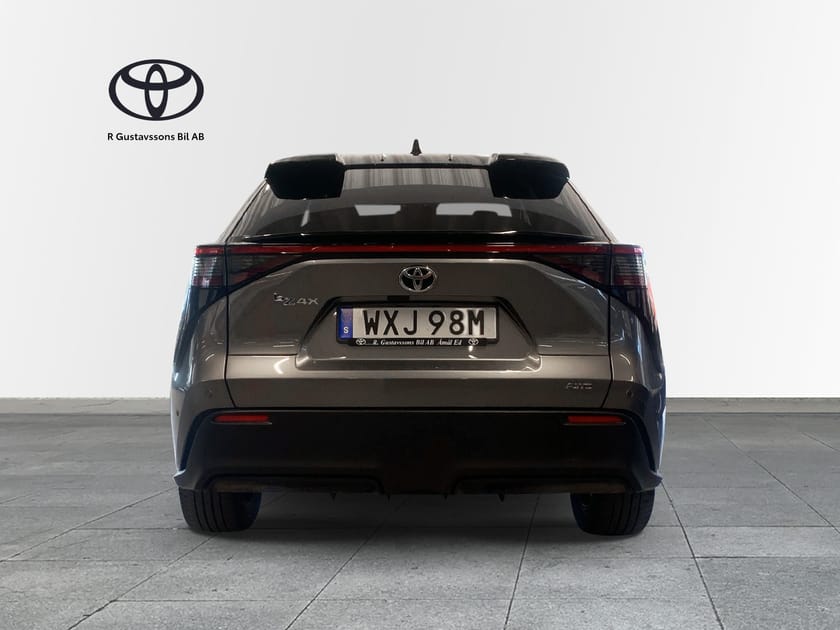 Bild 4 av Toyota bZ4X