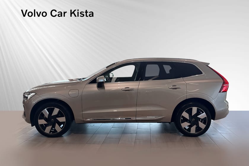 Bild 3 av Volvo XC60 T6 Ultra Bright H/K 360Kam Läder HUD Drag Pano