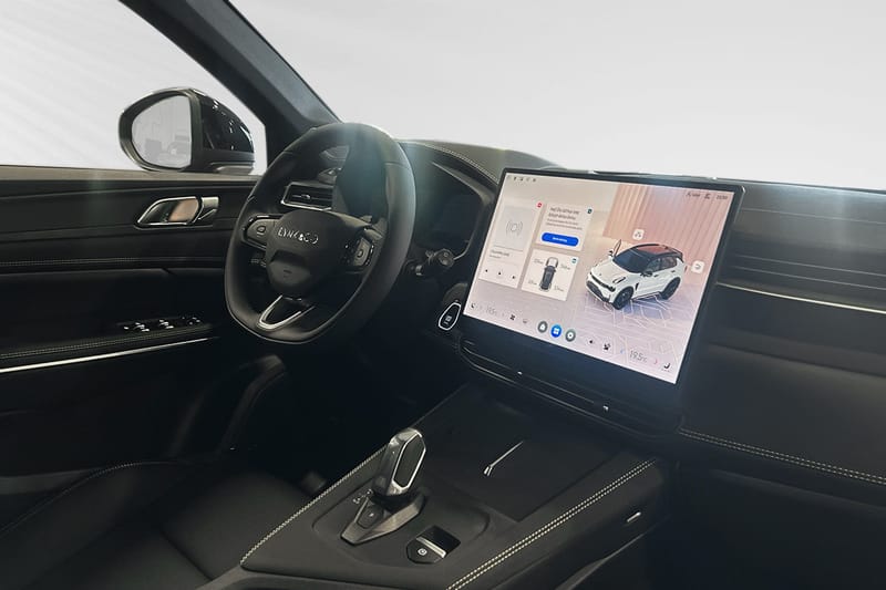 Lynk & Co 01 PHEV