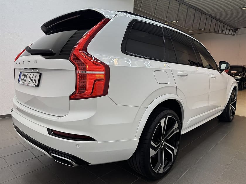 Bild 3 av Volvo XC90 7-seater B5 AWD  235hk R-Design 7sits/SE SPEC!