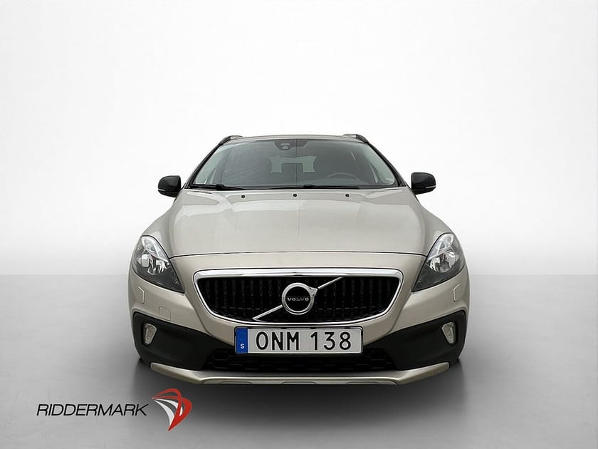 Bild 2 av Volvo V40 Cross Country T3 152hk Drag B-Kamera Bluetooth