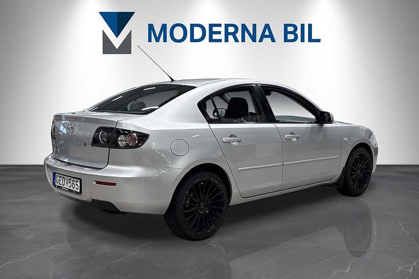 Bild 5 av Mazda 3 Sedan 1.6 MZR 105hk Touring Nybesiktad M-värmare