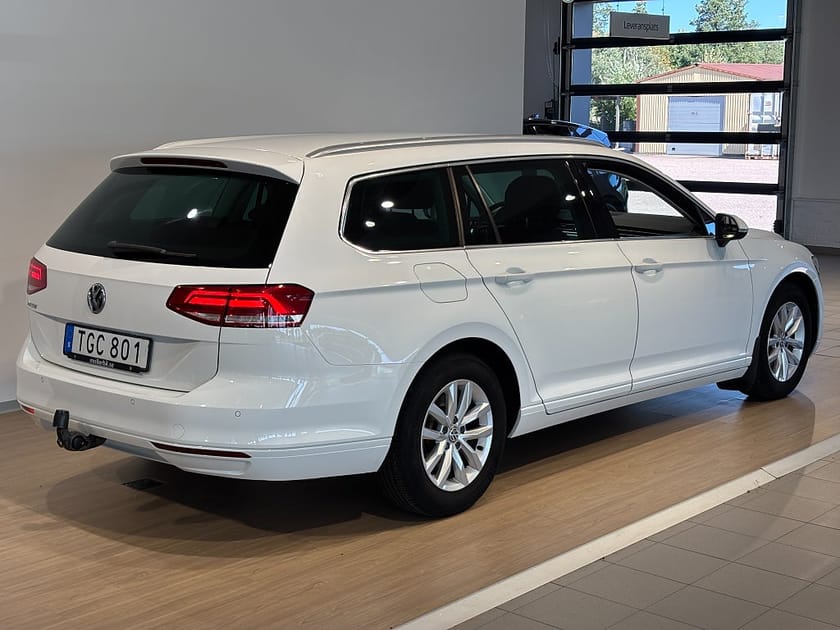 Bild 5 av Volkswagen Passat Sportscombi TSI 150hk Automat Backkamera Dragkrok