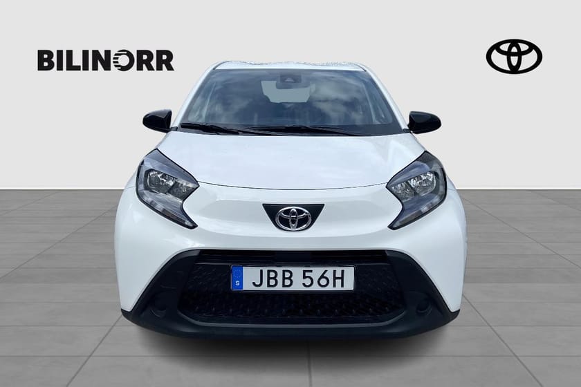 Bild 2 av Toyota Aygo X 1,0 M5 PLAY