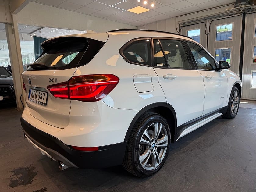 Bild 4 av BMW X1 xDrive20d Steptronic Sport line Drag B-kamera 190hk