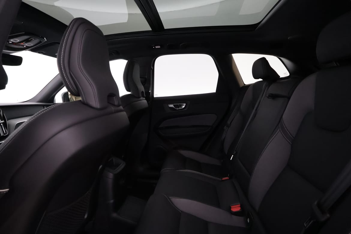 Volvo XC60 2025 - miniatyr 12