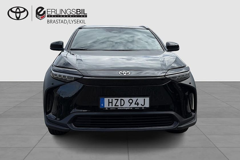 Bild 5 av Toyota bZ4X 71.4 kWh STYLE V-HJUL MOMSBIL
