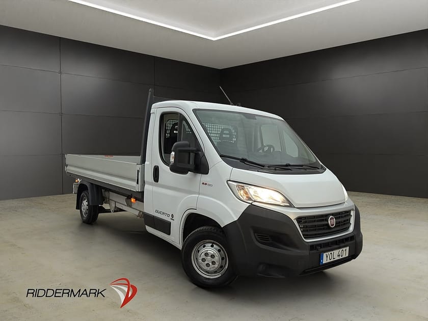 Bild 3 av Fiat Ducato Chassi Cab FLAKBIL 2.3 130hk Ny-Kamrem Värmare 3-Sits Moms