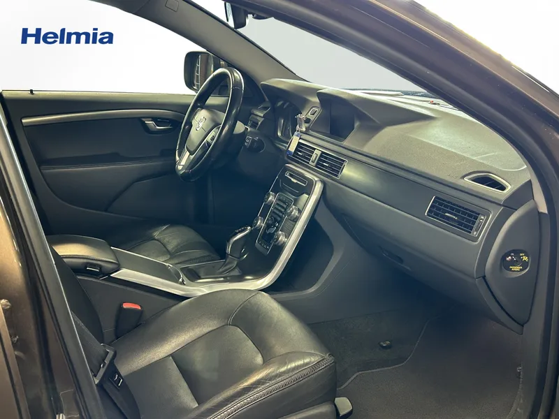 Bild 7 av 10 – Volvo XC70 D4 AWD Momentum Business E II