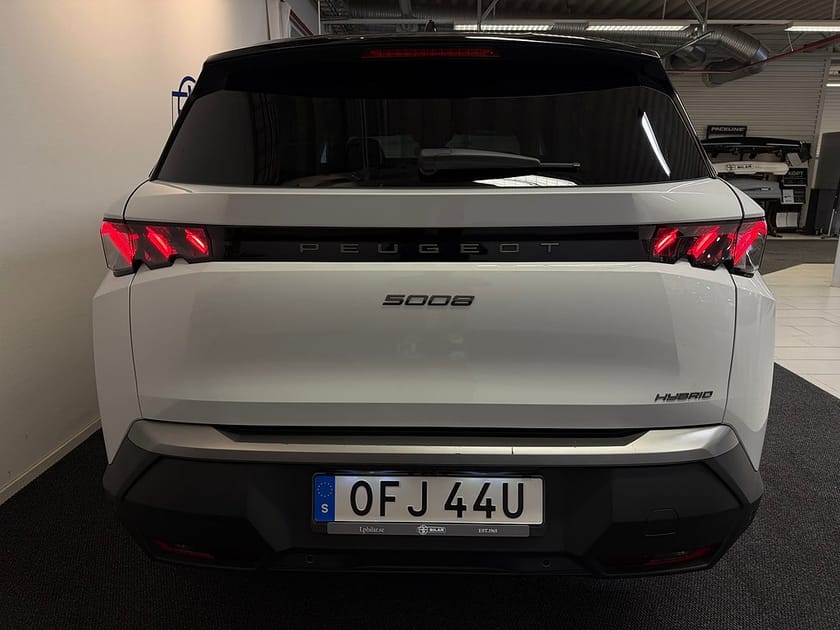 Bild 4 av Peugeot 5008 Hybrid 145