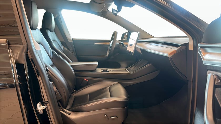 Bild 3 av Tesla Model Y Performance