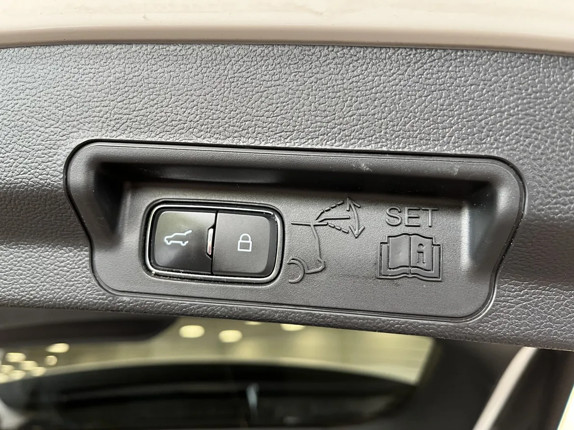 Ford Explorer Plug-In Hybrid