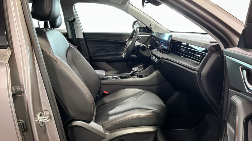 Bild 3 av MG HS PHEV LUX 1.5T AT (BLACK)