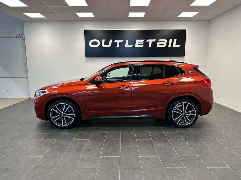 Bild 2 av BMW X2 sDrive18i Steptronic M Sport HUD Drag carplay Euro 6