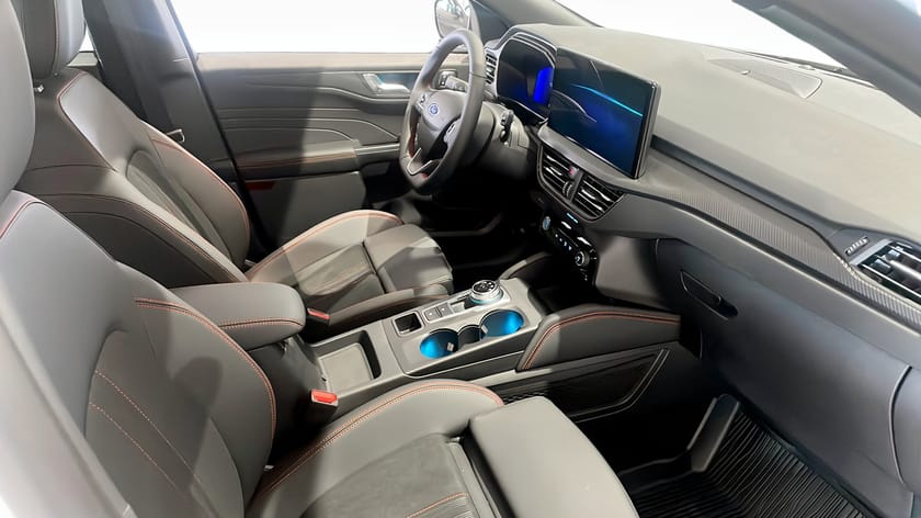 Bild 3 av Ford Kuga Plug-In Hybrid ST-LINE X 2.5 PHEV FWD 243HK