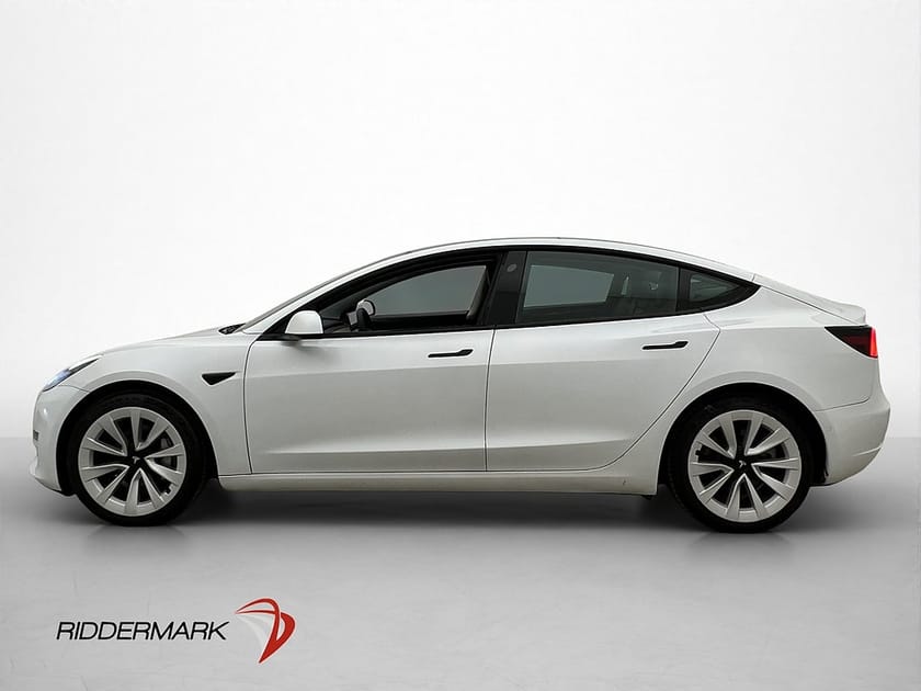 Bild 5 av Tesla Model 3 Long Range AWD Svensksåld Panorama Drag