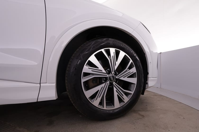 Bild 4 av Audi Q4 45 Sportback e-tron quattro 