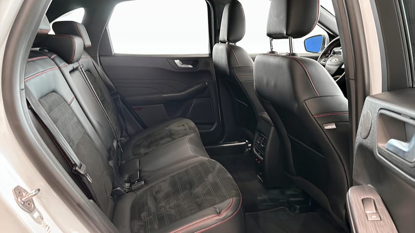 Bild 5 av Ford Kuga Plug-In Hybrid ST-Line X 225 hk 2.5l