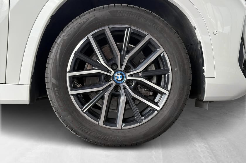 Bilde 5 av BMW iX1 xDrive30 Fully Charged|Harman Kardon|Adpt.cruise