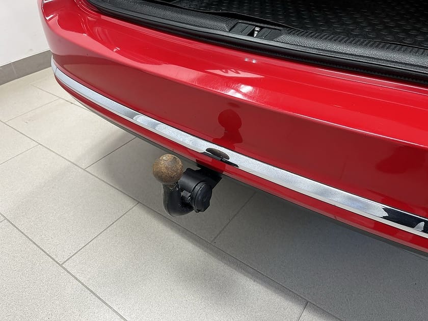 Bild 5 av Volkswagen Passat Variant 2.0 TDI 4M 140 hk Drag I Kamera I Värmare