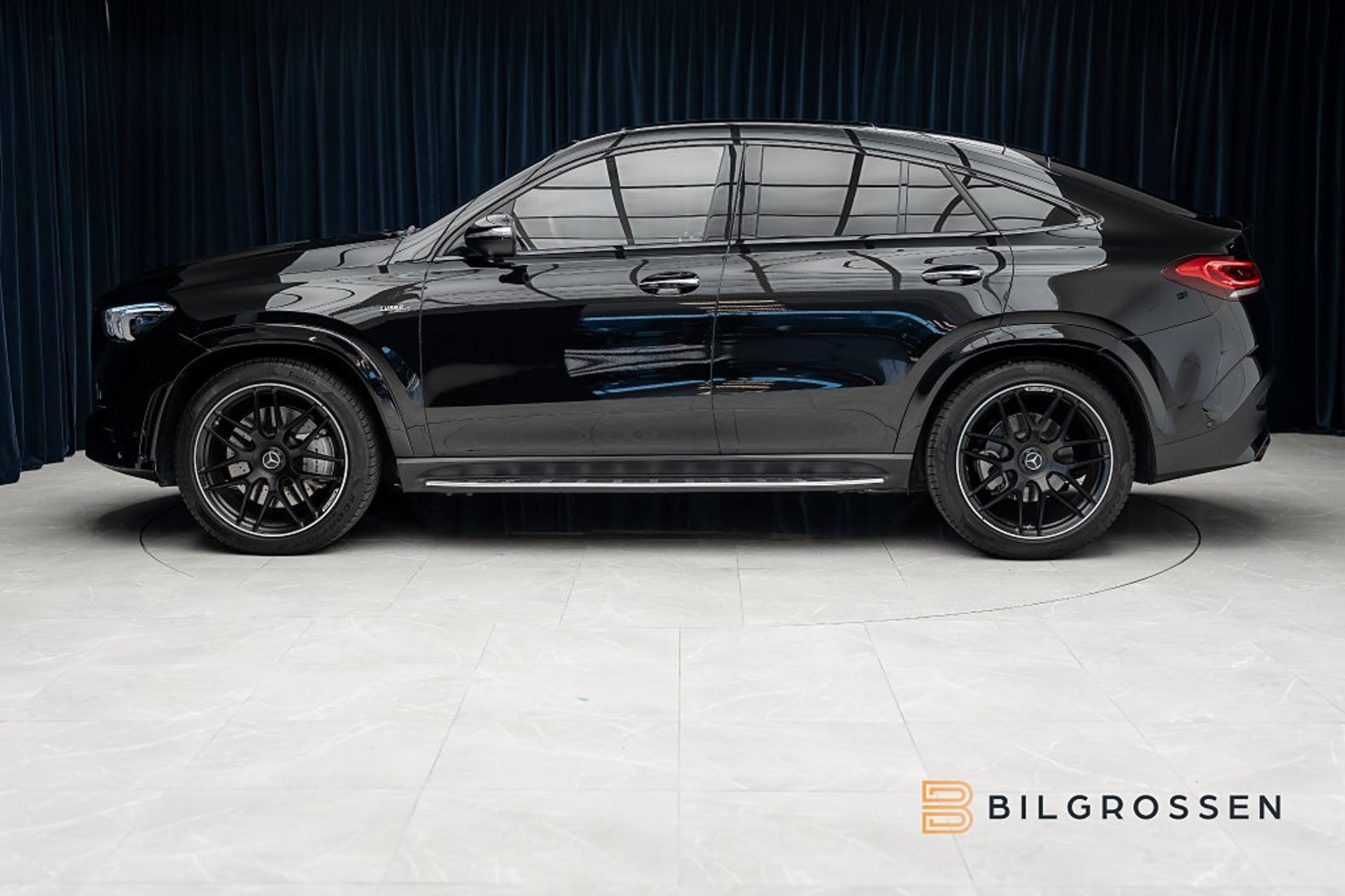 Mercedes-Benz GLE 2023, bild 2/10