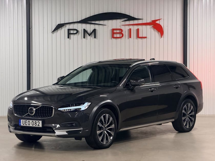 Bild 1 av Volvo V90 Cross Country B4 AWD B&W Panorama Läder Geartronic Advanced S&V-Hjul