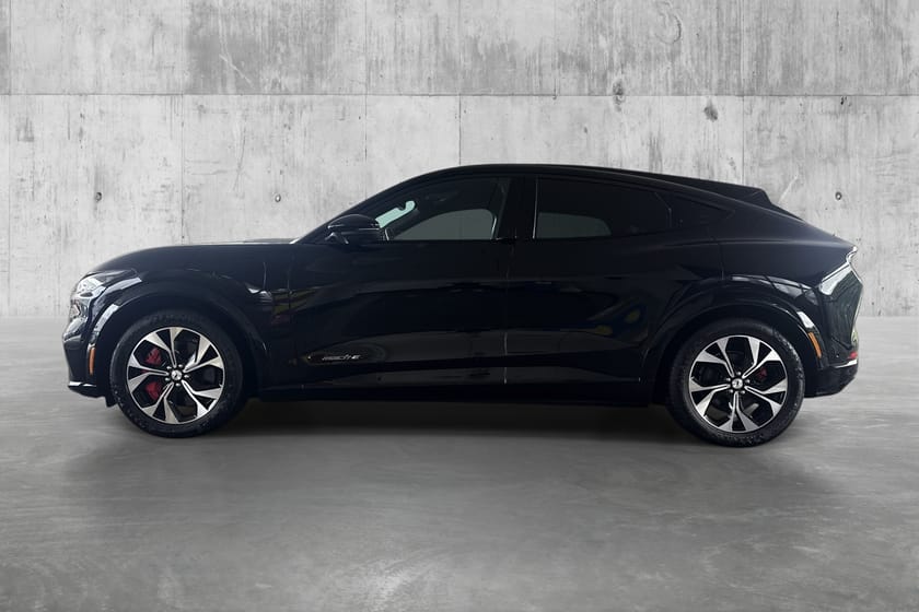 Bilde 2 av Ford Mustang Mach-E Long Range LR RWD 610km WLTP/B&O/Glasstak/Adaptiv Cruise+++