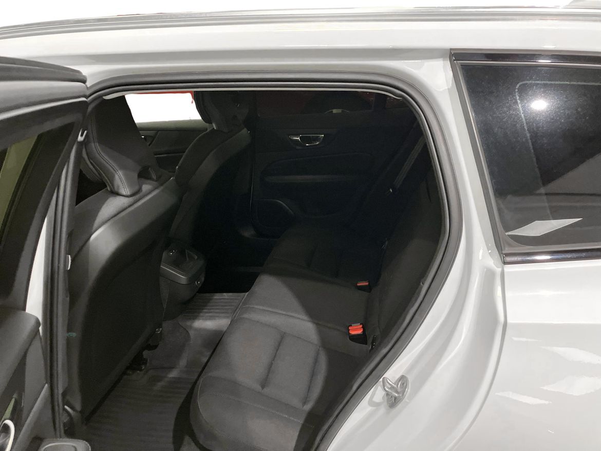 Volvo V60 2022 - miniatyr 8