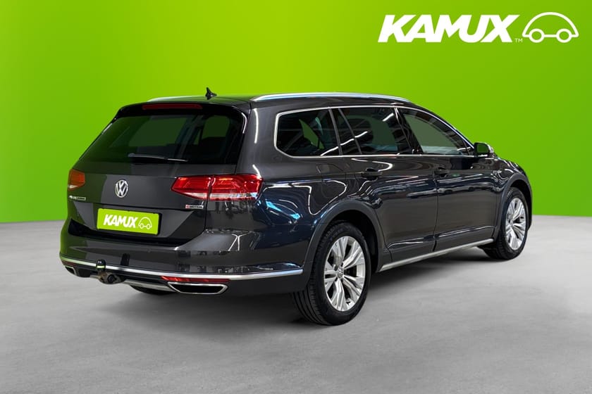 Bild 4 av Volkswagen Passat Alltrack 2.0 TDI 4M Executive 190hk Värmare Drag Cockpit Kamera Skinn
