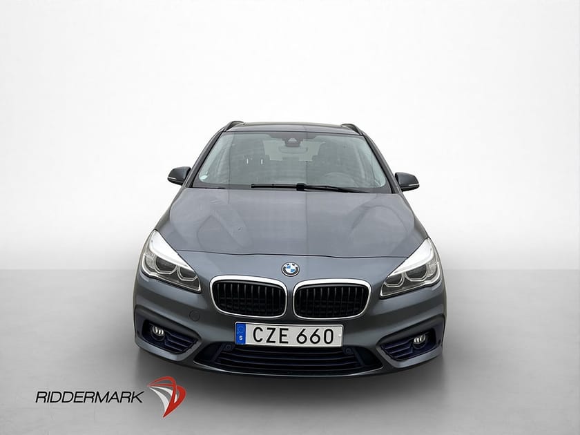 Bild 2 av BMW 225xe Active Tourer 224hk AWD Sport line HUD Kamera Pano Navi