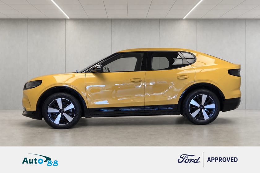 Bilde 3 av Ford Capri EV Extended Range AWD Select Long som ny 4x4 Headup Krok 360 Kamera+++