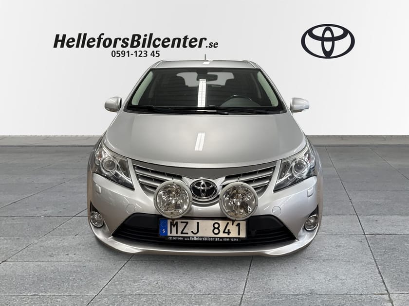 Bild 5 av Toyota Avensis Kombi TS 2,0D 124hk Business DRAG Motorv