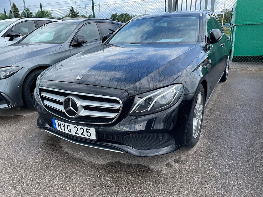 Bild 1 av Mercedes-Benz E 220 T d KOMBI CDI 194HK