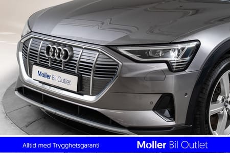 Audi e-tron 55 quattro advanced business
