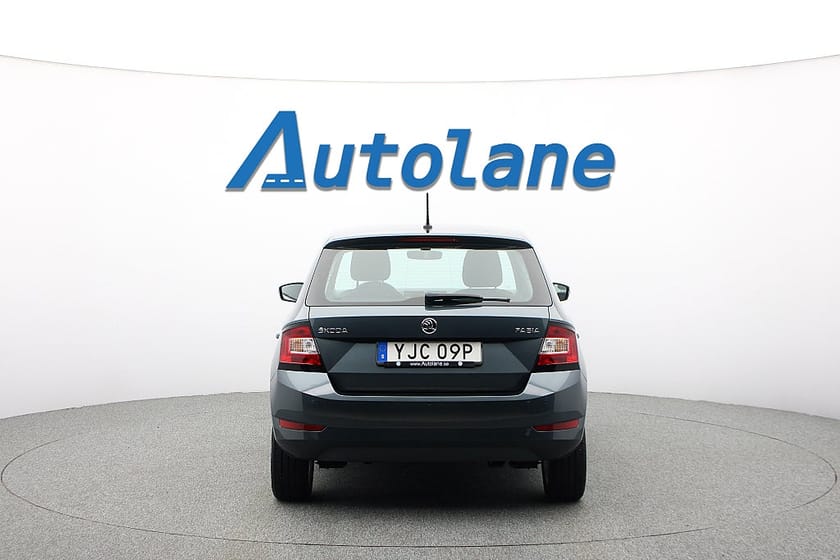 Bild 5 av Škoda Fabia Skoda 1.0 MPI Style, Låg skatt, Mirror Link, Farthållare 75hk
