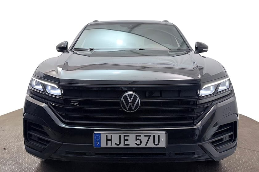 Bild 3 av Volkswagen Touareg R eHybrid 3.0 V6 4M Drag Pano Navi HUD Luftfj *SeSpec* 462hk