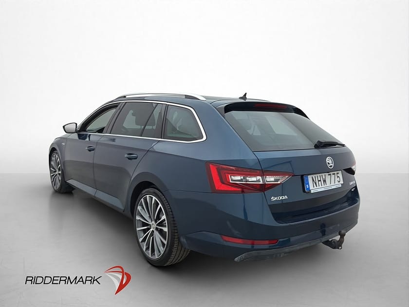 Bild 5 av Škoda Superb Kombi Skoda 2.0 TDI 4x4 L&K Värmare Canton Pano Drag Kamera
