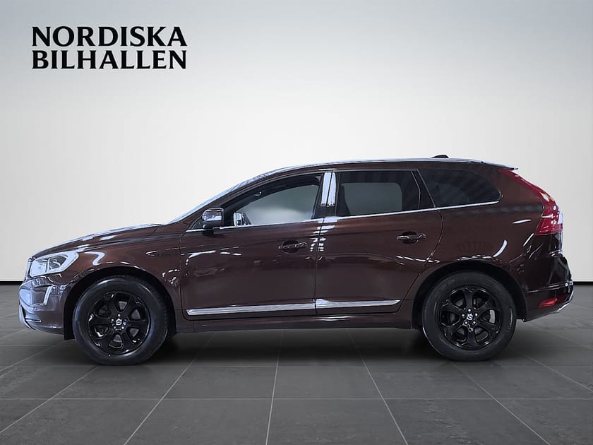 Bild 4 av Volvo XC60 D4 AWD Geartronic Summum Business Edition Pro Pano Drag