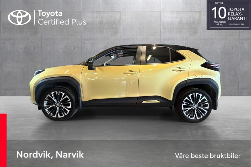 Bilde 2 av Toyota Yaris Cross Hybrid AWD-i Executive Bitone AWD