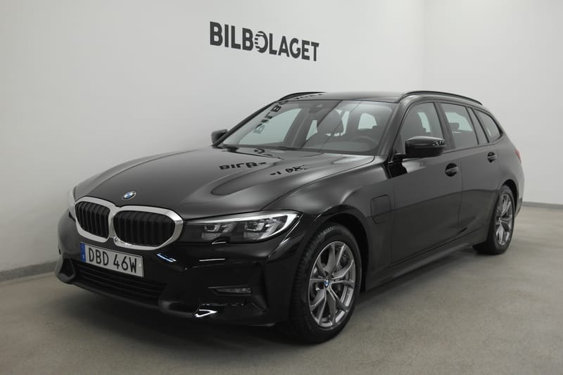 BMW 330e xDrive Touring E Phev 292hk