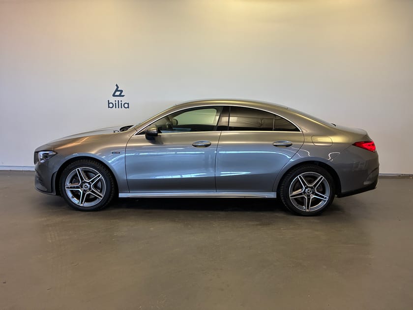 Bild 3 av Mercedes-Benz CLA 250 e AMG Line / Navigation / Backkamera / P-sensorer fram och bak /