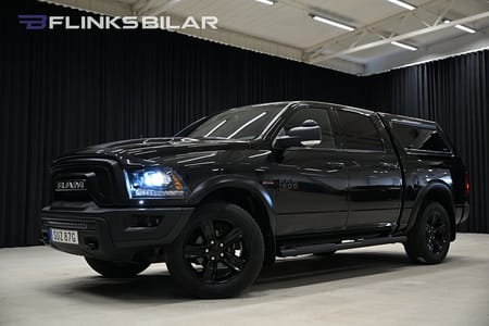 RAM 1500 Crew Cab 5.7 V8 HEMI 4x4 395HK Warlock|Kåpa|Drag|EnÄgare|Leasbar