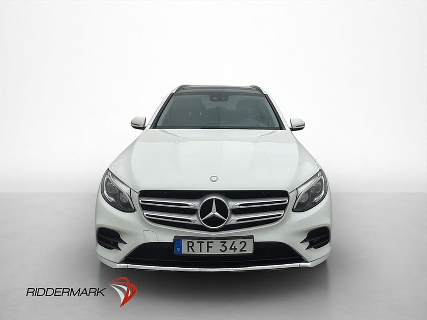 Bild 2 av Mercedes-Benz GLC 220 d 4MATIC 220d AMG Pano Burm Kamera Navi Drag