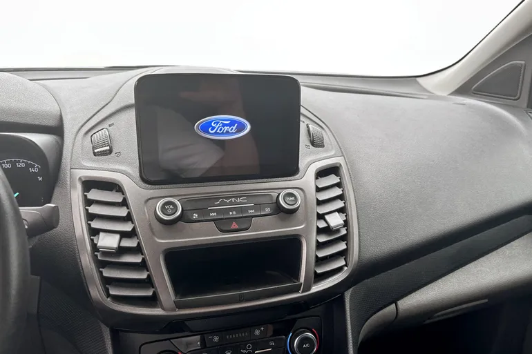 Ford Transit Connect 210 LWB