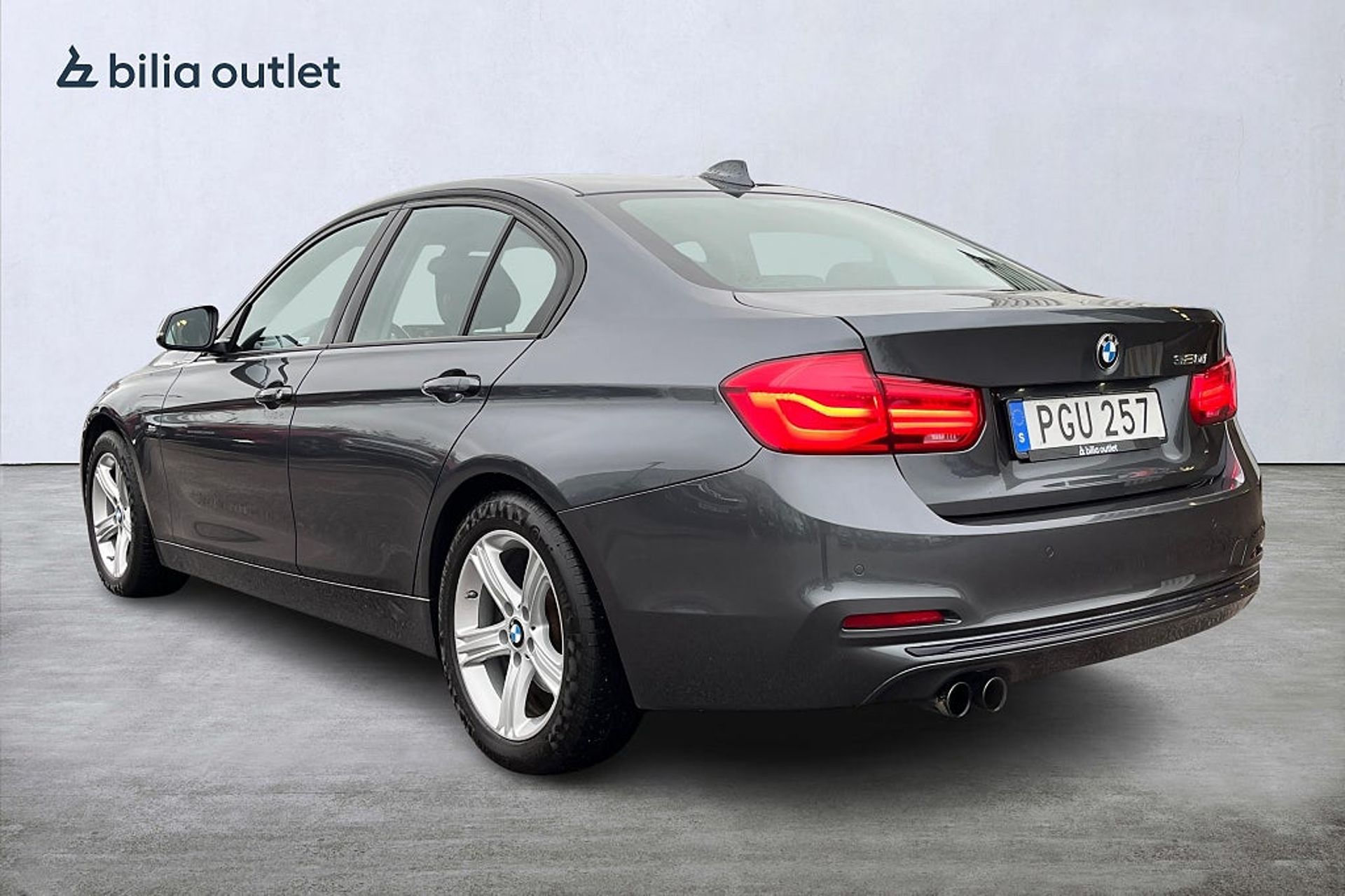 BMW 320i Sport Line 2017, bild 4/10