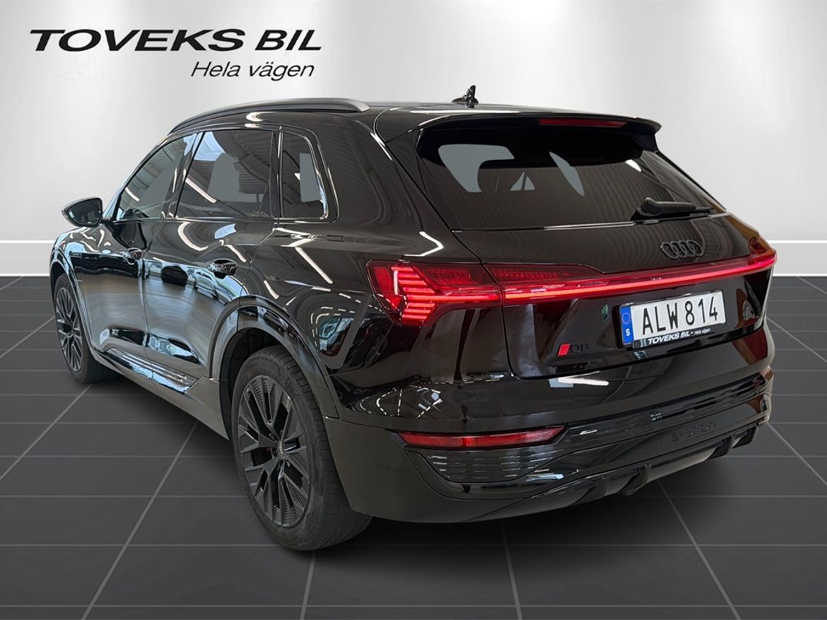 Audi Audi Q8 55 e-tron quattro — bild 5