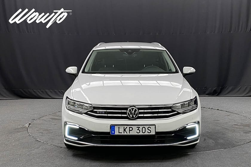 Bild 2 av Volkswagen Passat Sportscombi GTE SC DSG 218HK /Navi /Moms
