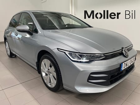 Volkswagen Golf EDITION eTSI 150Hk DSG | P-VÄRMARE | KAMERA | KEYLESS |
