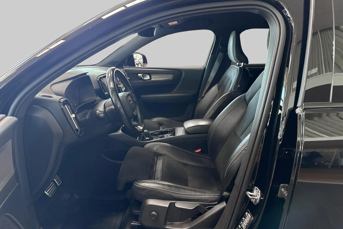 picture of a car
